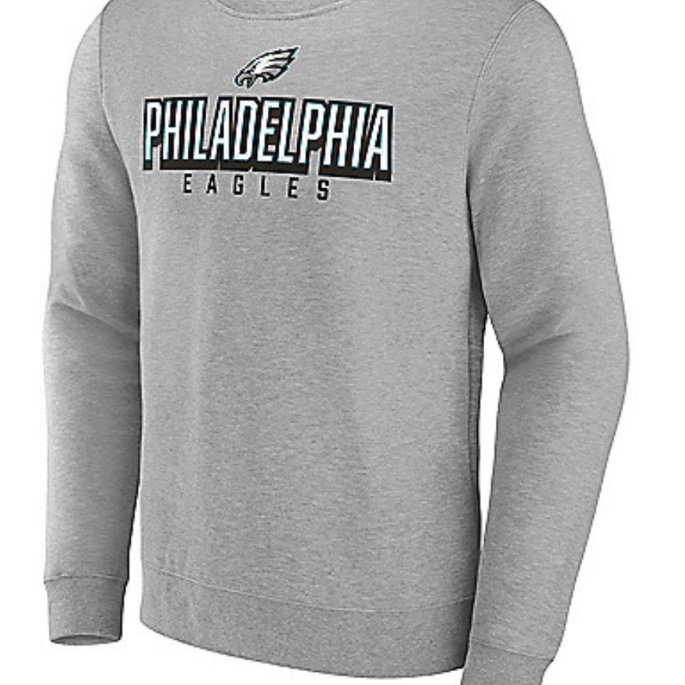 NWT Fanatics NFL Philadelphia Eagles crewneck sweatshirt.